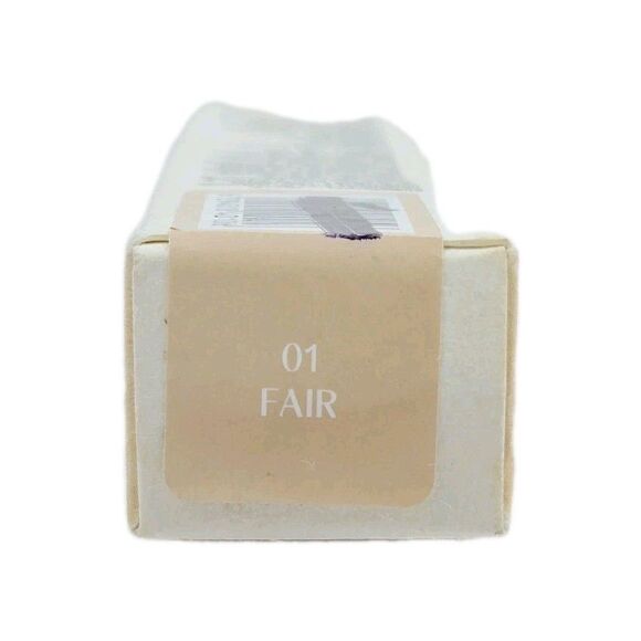 Huda Beauty Glowish Bright Light Sheer Concealer 01 Fair - Picture 3 of 7